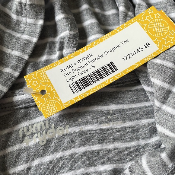 Hooded butterfly tunic - Picture 3 of 3